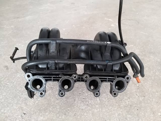 VOLKSWAGEN POLO 1997 - 2000 1 6 ÇIKMA EMME MANİFOLT